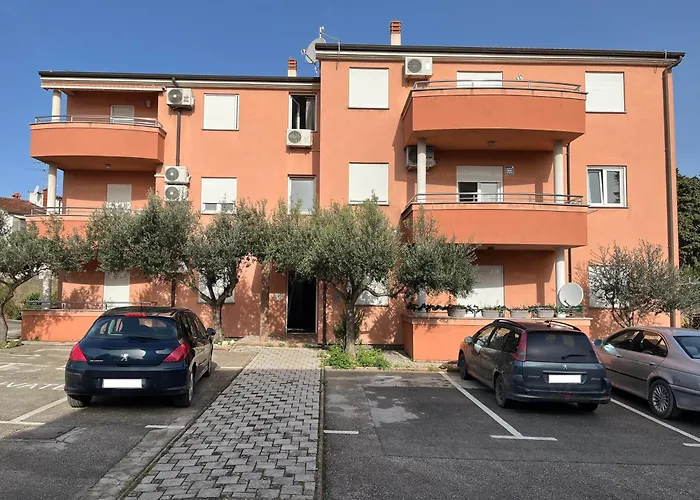 Apartment Sunny