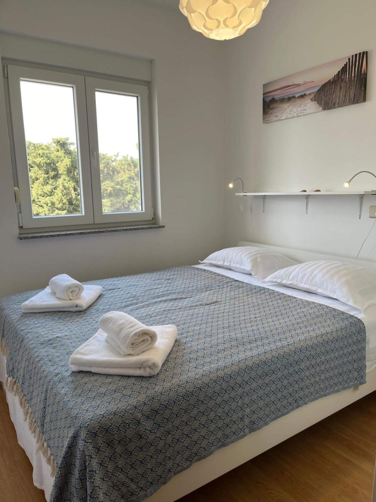 Sunny Apartment *